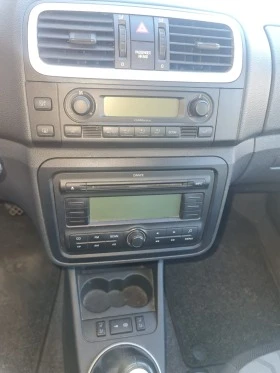 Skoda Fabia 1.2 Газов инжекцион, снимка 10