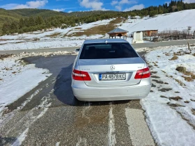 Mercedes-Benz E 220, снимка 3