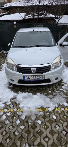 Dacia Sandero 1.4  MPI, снимка 1