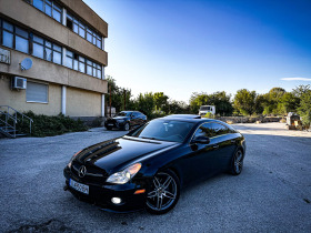     Mercedes-Benz CLS 500 = = AMG PACKET= ANDROID= 