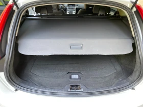 Volvo V60 2.4D R-Design AWD - 12900 лв. - 29543184 17