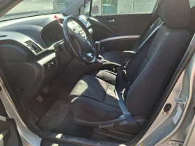 Обява за продажба на Toyota Corolla verso 2.2 ~50 000 лв. - изображение 7