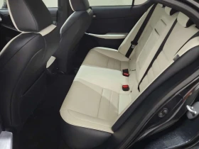 Lexus IS 300 F-Sport пакет * Един собственик * От Toyota *  - 27600 € / 53980.91 лв. - 88819432 11