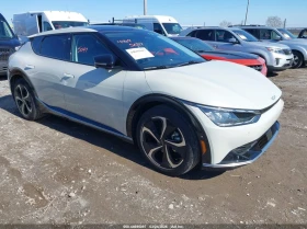 ������ Kia EV6