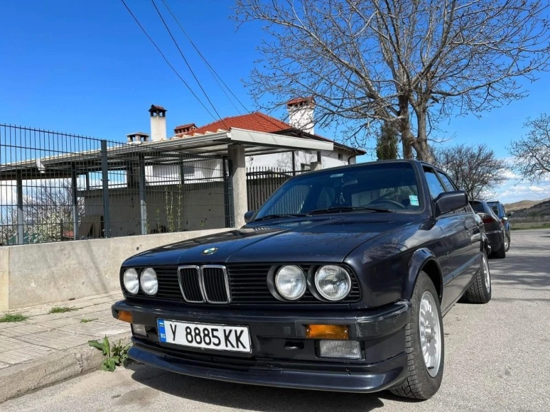 BMW 320 2.0i, снимка 1 - Автомобили и джипове - 47581474