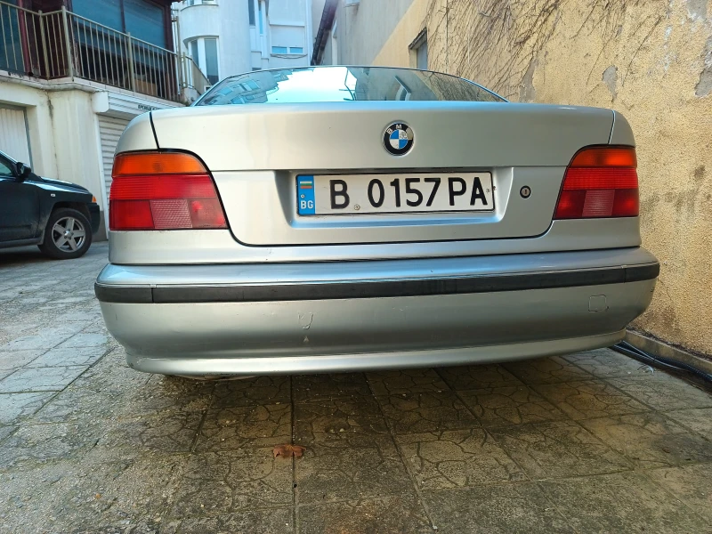 BMW 520, снимка 3 - Автомобили и джипове - 47390228