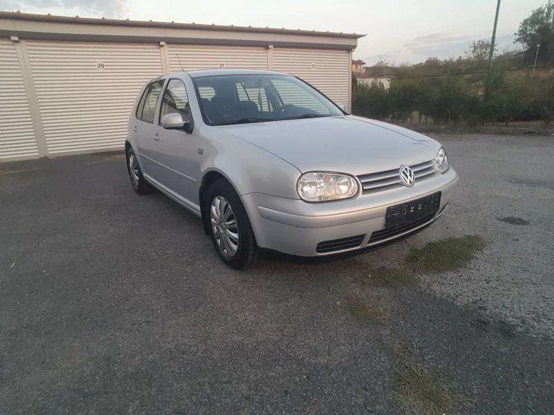 VW Golf, снимка 8 - Автомобили и джипове - 48043891