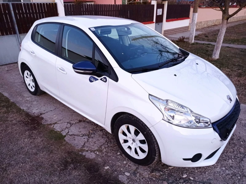 Peugeot 208 1.0i.88х.км. Обслужен, снимка 7 - Автомобили и джипове - 49149254