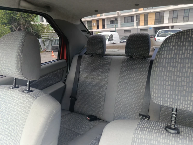 Dacia Logan 1.4 mpi, снимка 9 - Автомобили и джипове - 52299371