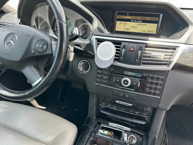 Mercedes-Benz E 350, снимка 9 - Автомобили и джипове - 51521630