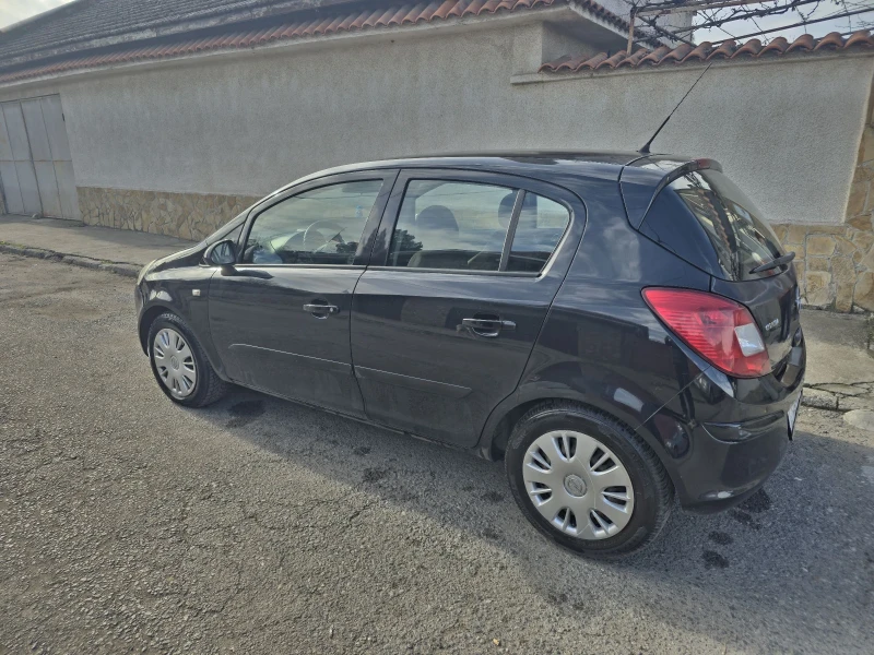 Opel Corsa, снимка 2 - Автомобили и джипове - 52549741