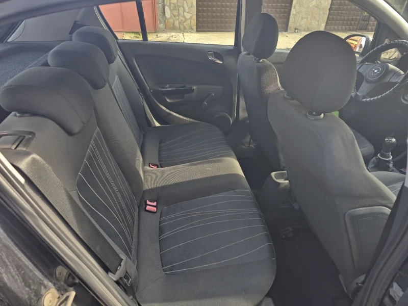Opel Corsa, снимка 10 - Автомобили и джипове - 52549741