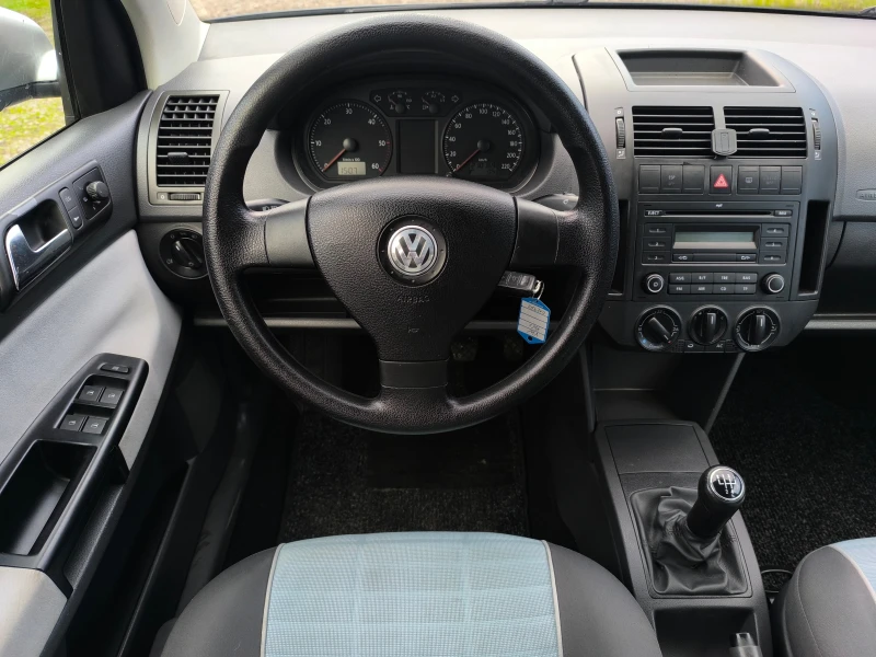 VW Polo FACE LIFT-1.4TDI-80кс-КЛИМАТИК-ТОП СЪСТОЯНИЕ !!! , снимка 11 - Автомобили и джипове - 52663063