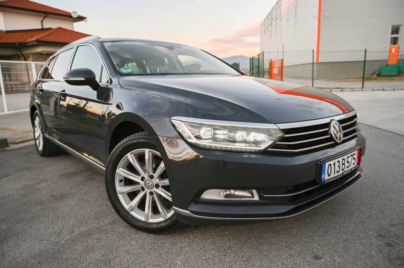 VW Passat 2.0TDI* Highline* Matrix* ACC* Germany, снимка 4 - Автомобили и джипове - 53203993
