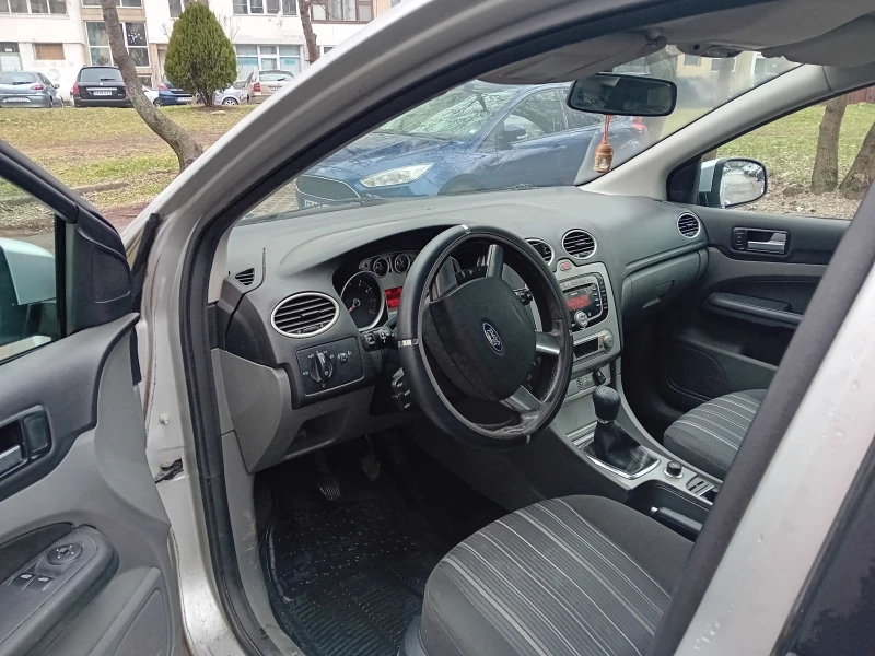 Ford Focus, снимка 6 - Автомобили и джипове - 53212050