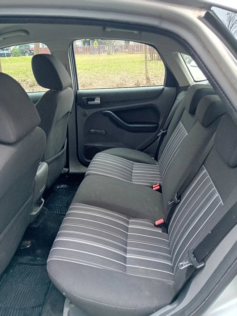 Ford Focus, снимка 7 - Автомобили и джипове - 53212050