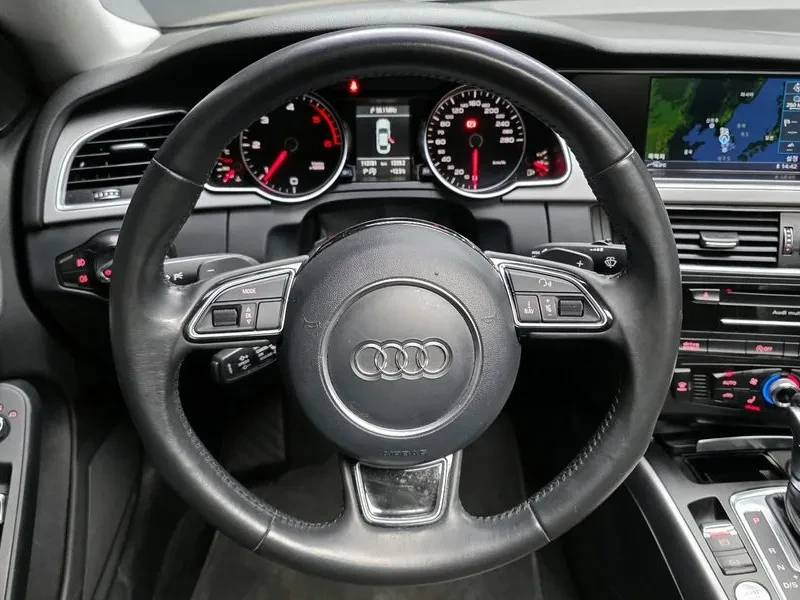 Audi A5, снимка 13 - Автомобили и джипове - 52572441