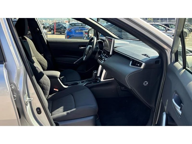 Toyota Corolla Cross 2.0HSD STYLE FWD, снимка 6 - Автомобили и джипове - 55652329
