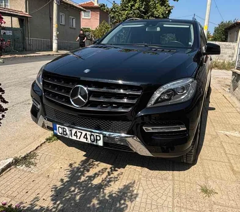 Mercedes-Benz 350 3.5 D, снимка 2 - Автомобили и джипове - 55802789