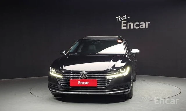 VW Arteon 2.0TDI | DIGITAL| ОБДУХ| DIST| HEAD UP| ПАРНОРАМА, снимка 3 - Автомобили и джипове - 55887282