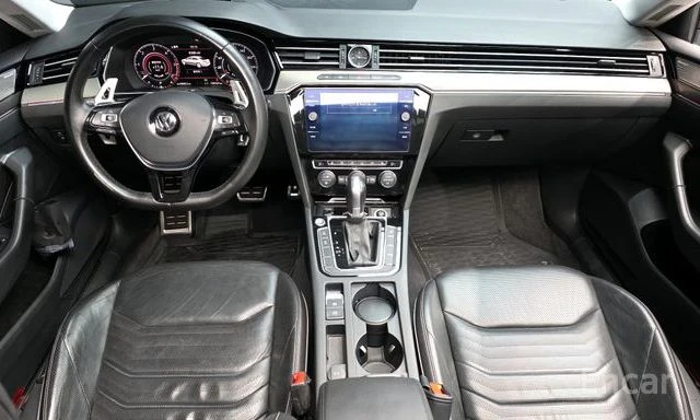 VW Arteon 2.0TDI | DIGITAL| ОБДУХ| DIST| HEAD UP| ПАРНОРАМА, снимка 5 - Автомобили и джипове - 55887282