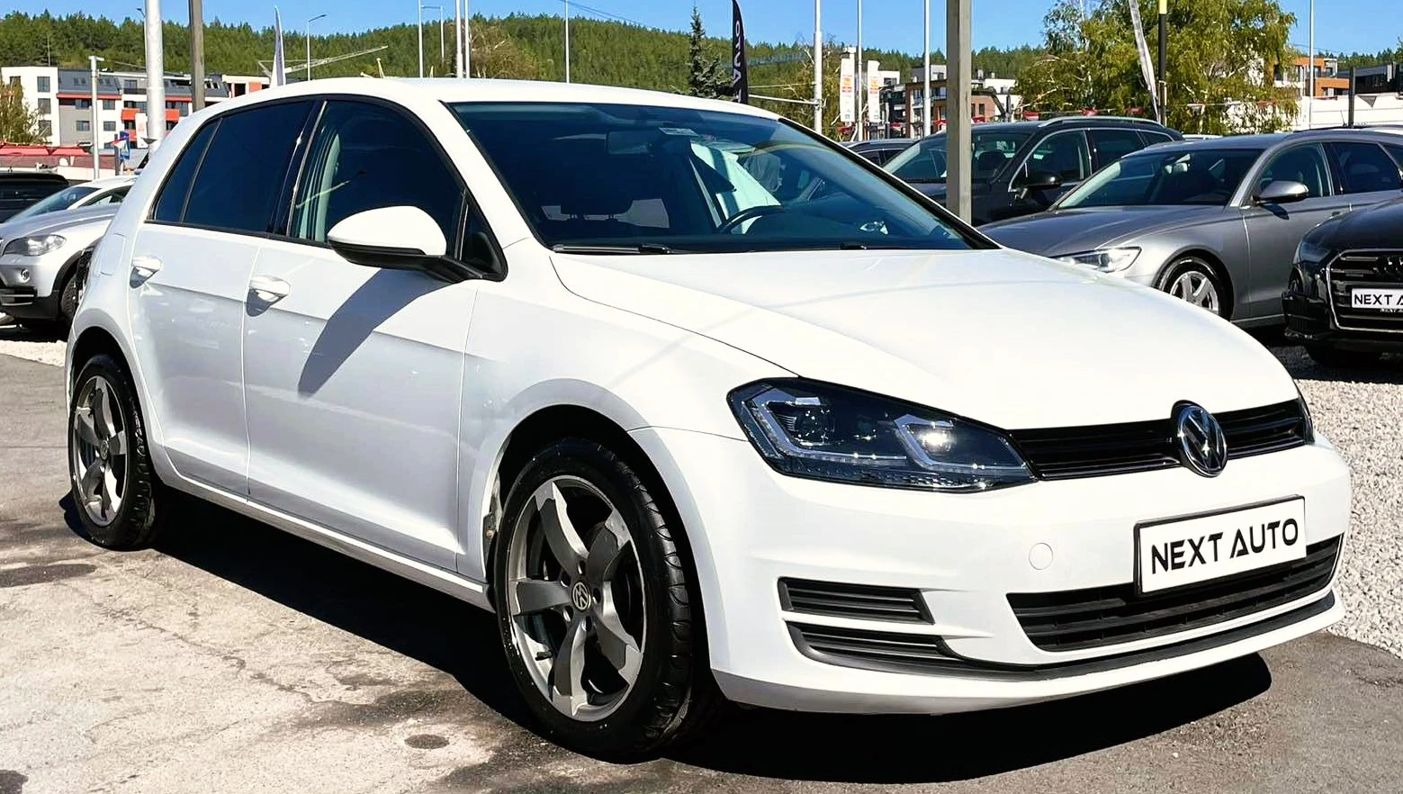 VW Golf 1.2i 86HP NAVI LED - изображение 3