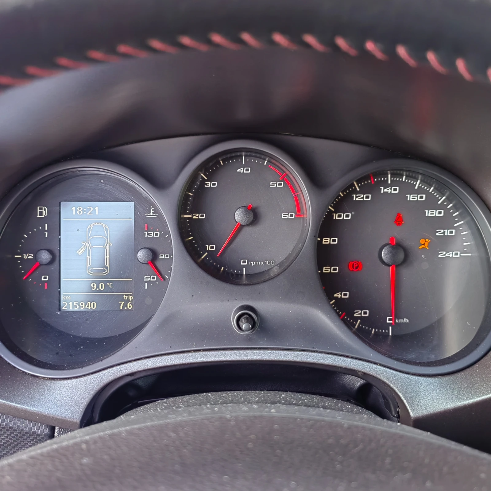 Seat Leon 2.0TDI  FR  | Mobile.bg   16