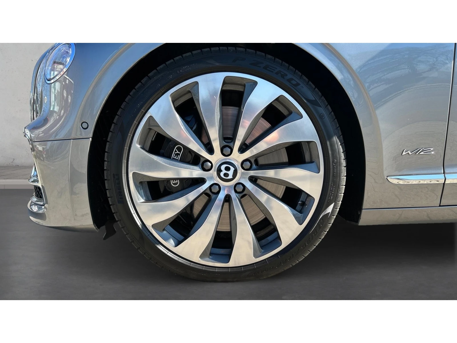 Bentley Flying Spur Месечна вноска от 4220 лв. - изображение 9