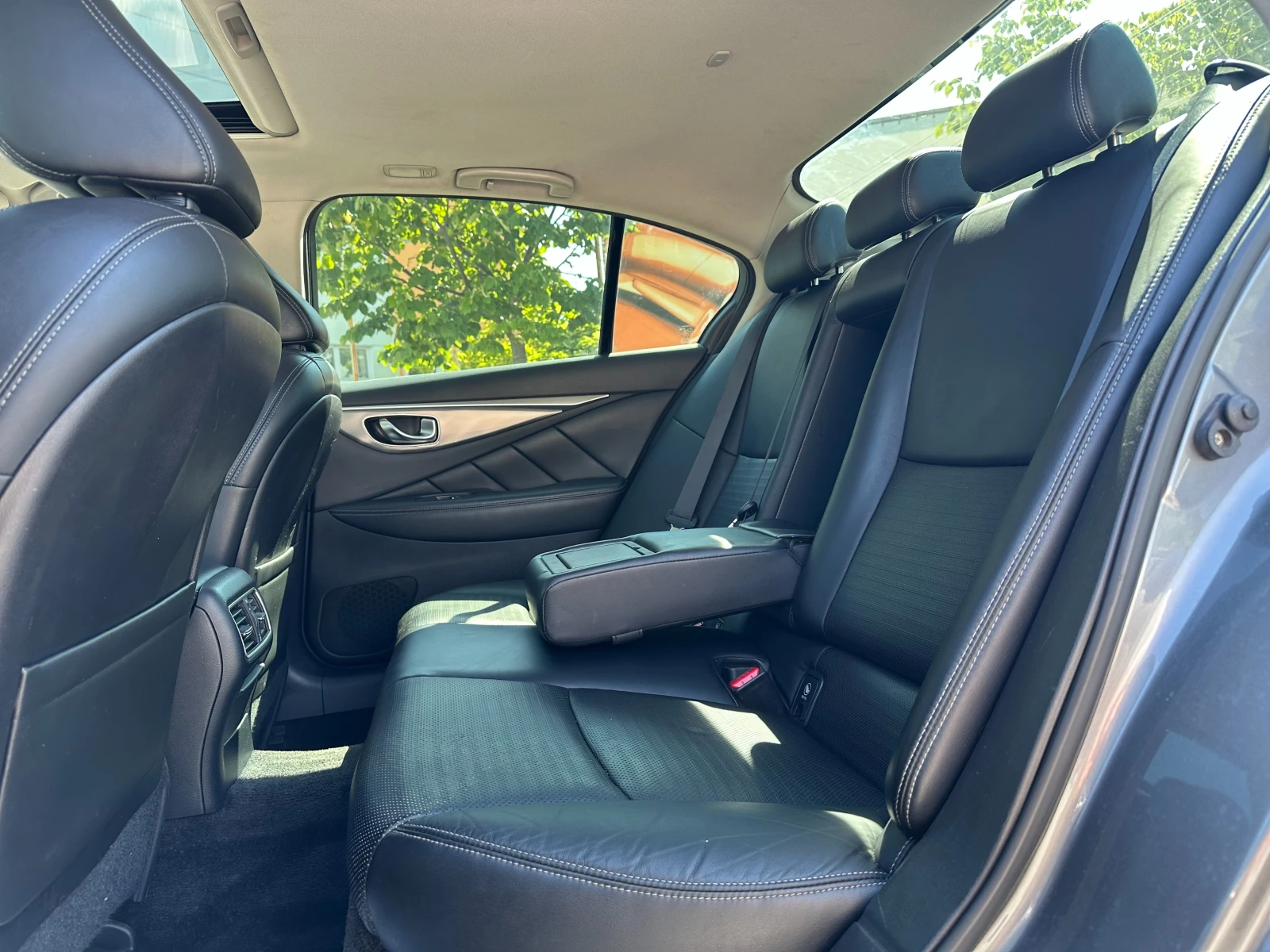 Infiniti Q50 2.2d 170 к.с. - изображение 9
