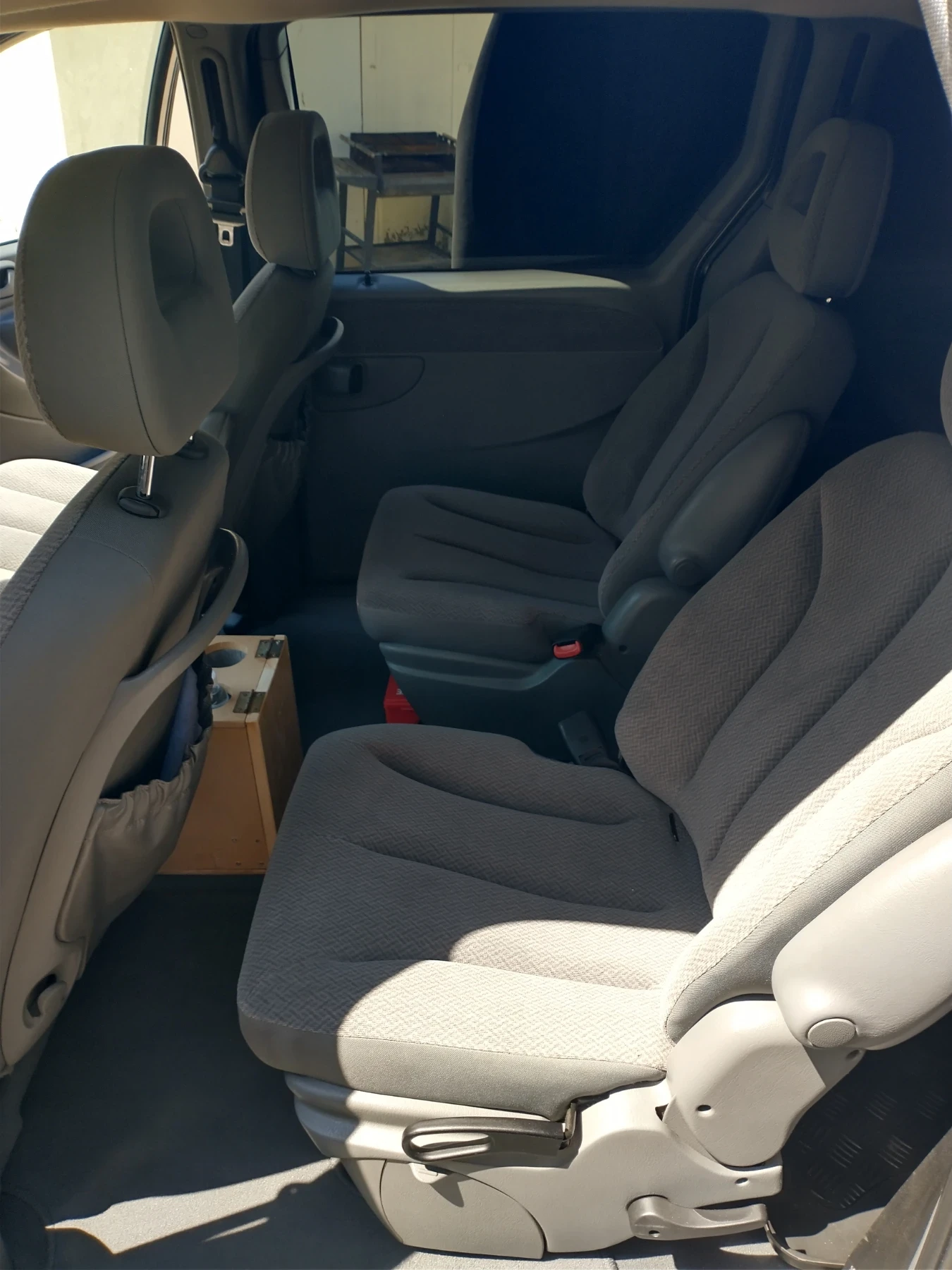 Chrysler Voyager  - изображение 7