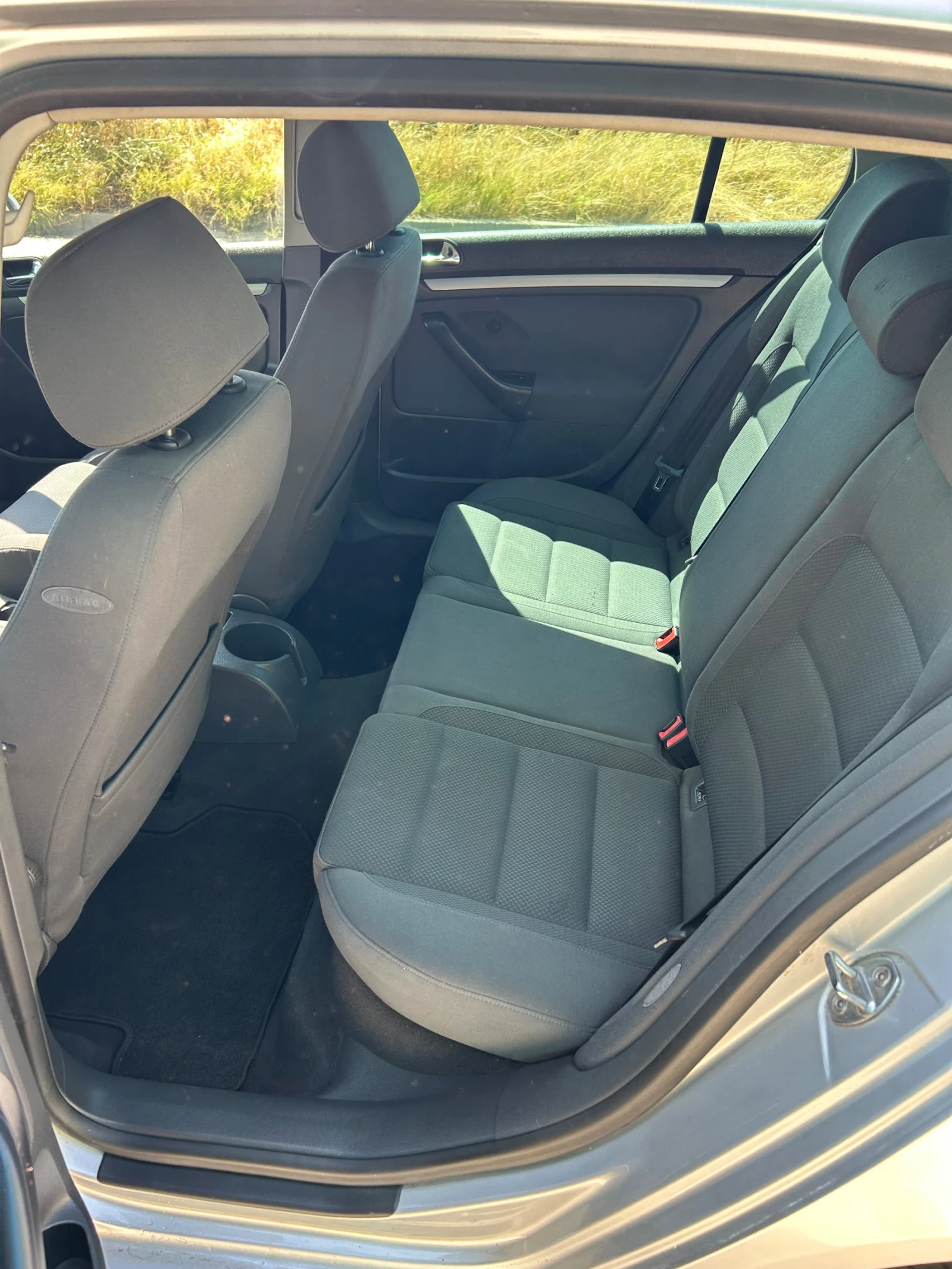 VW Golf 2.0 - изображение 7