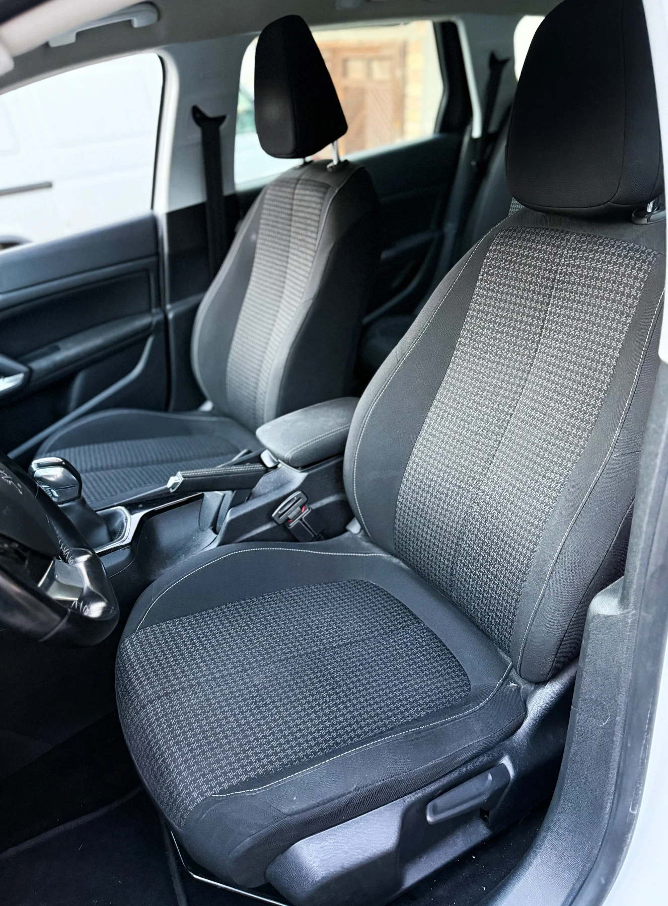 Peugeot 308  - изображение 9