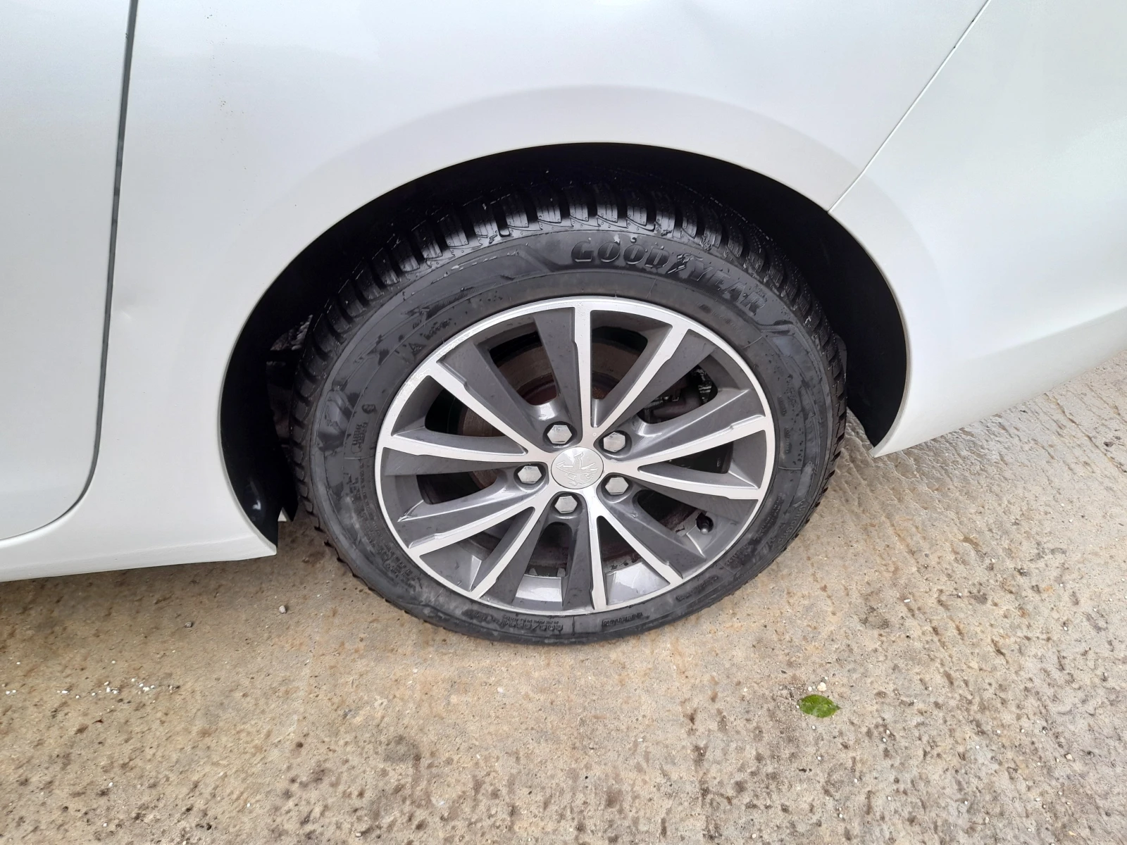 Peugeot 308 1, 2 tubro | Mobile.bg   12