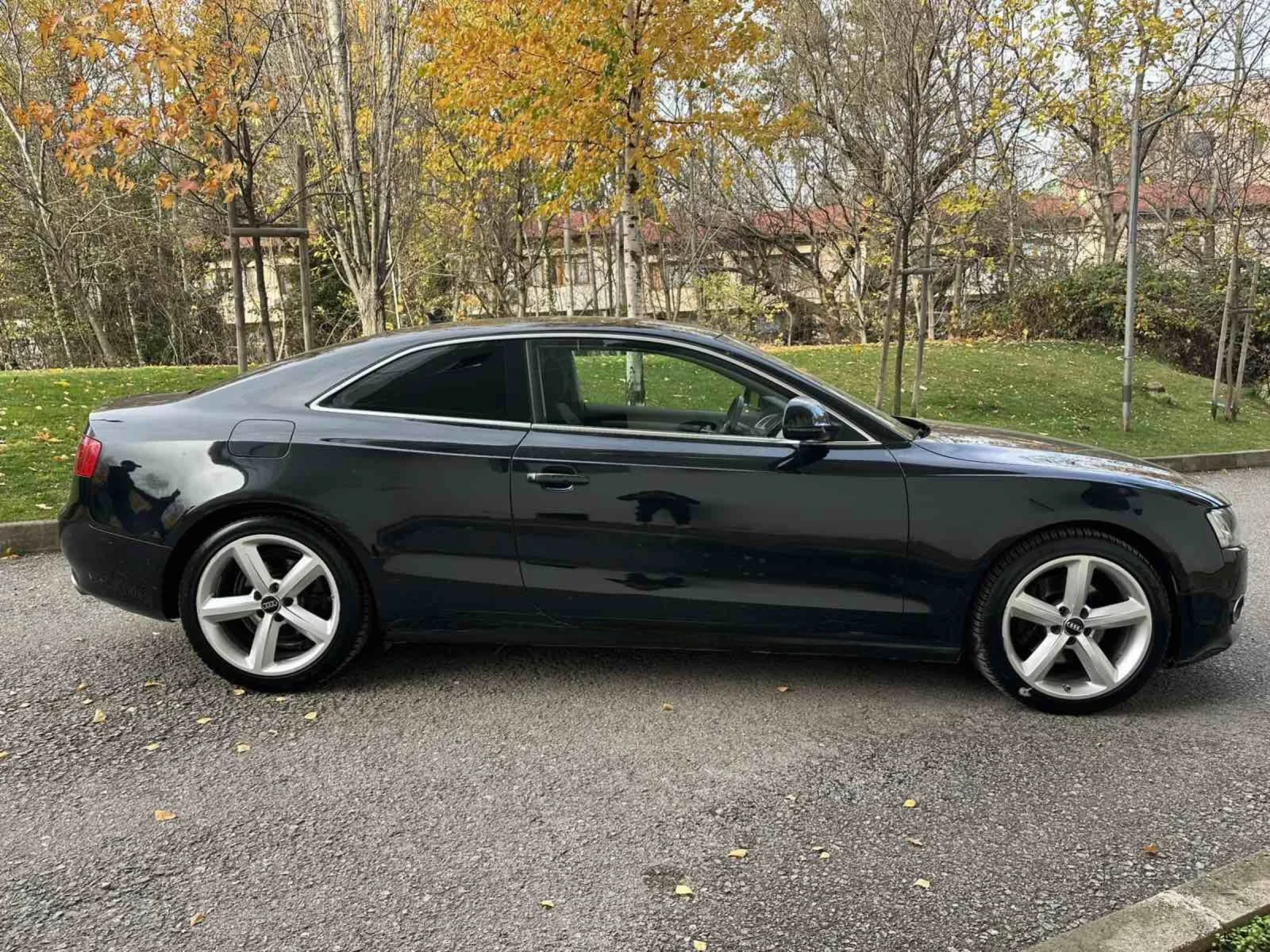 Audi A5 3.0TDI / РЕГИСТРИРАН  / ПОДГРЕВ  - изображение 8