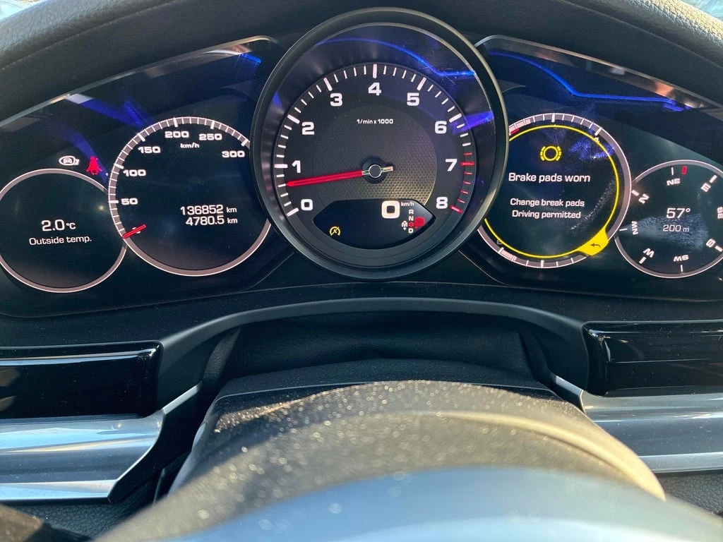 Porsche Panamera 4 AWD  CARFAX - изображение 8