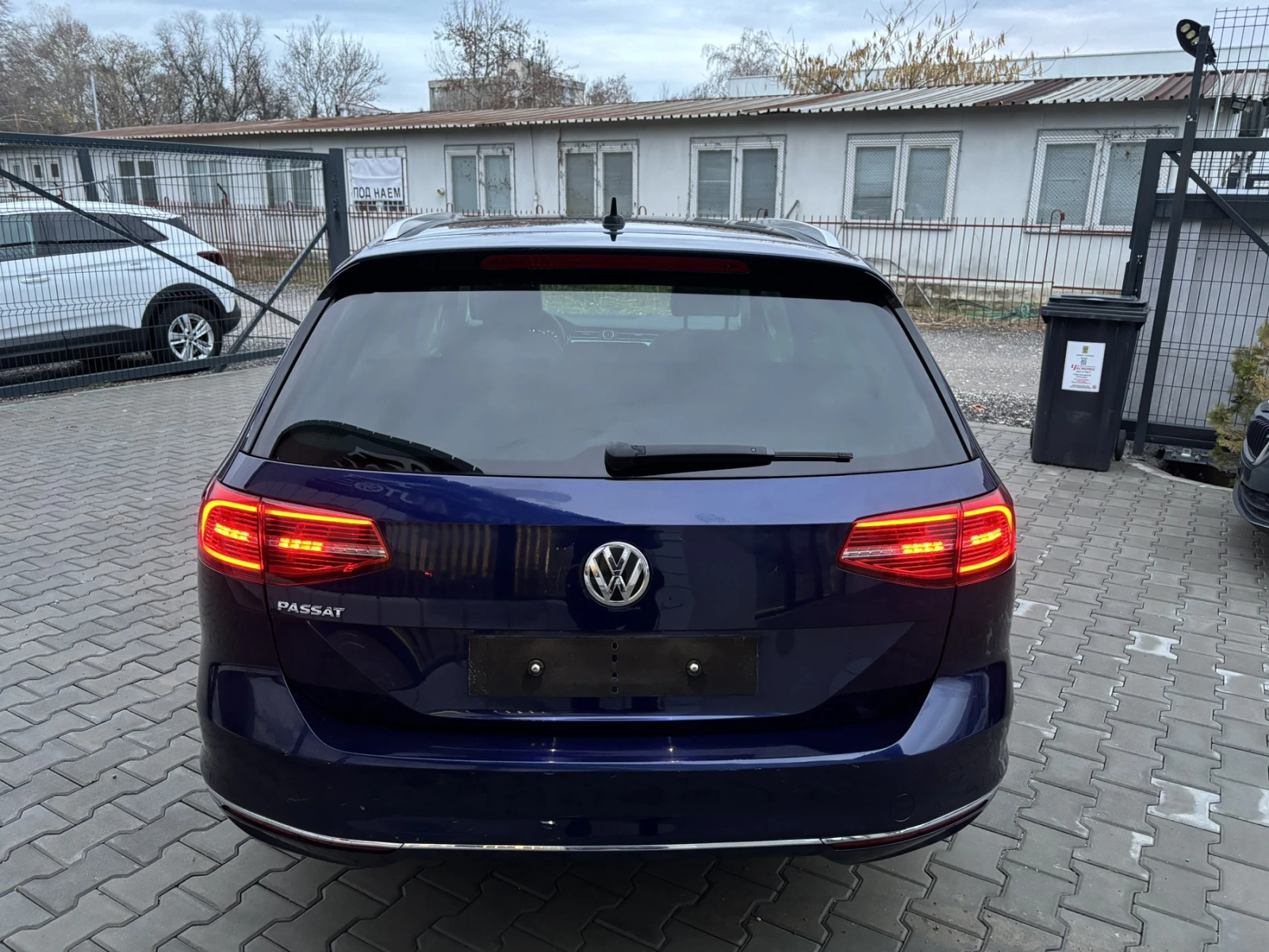 VW Passat Highline2.0TDI - изображение 6