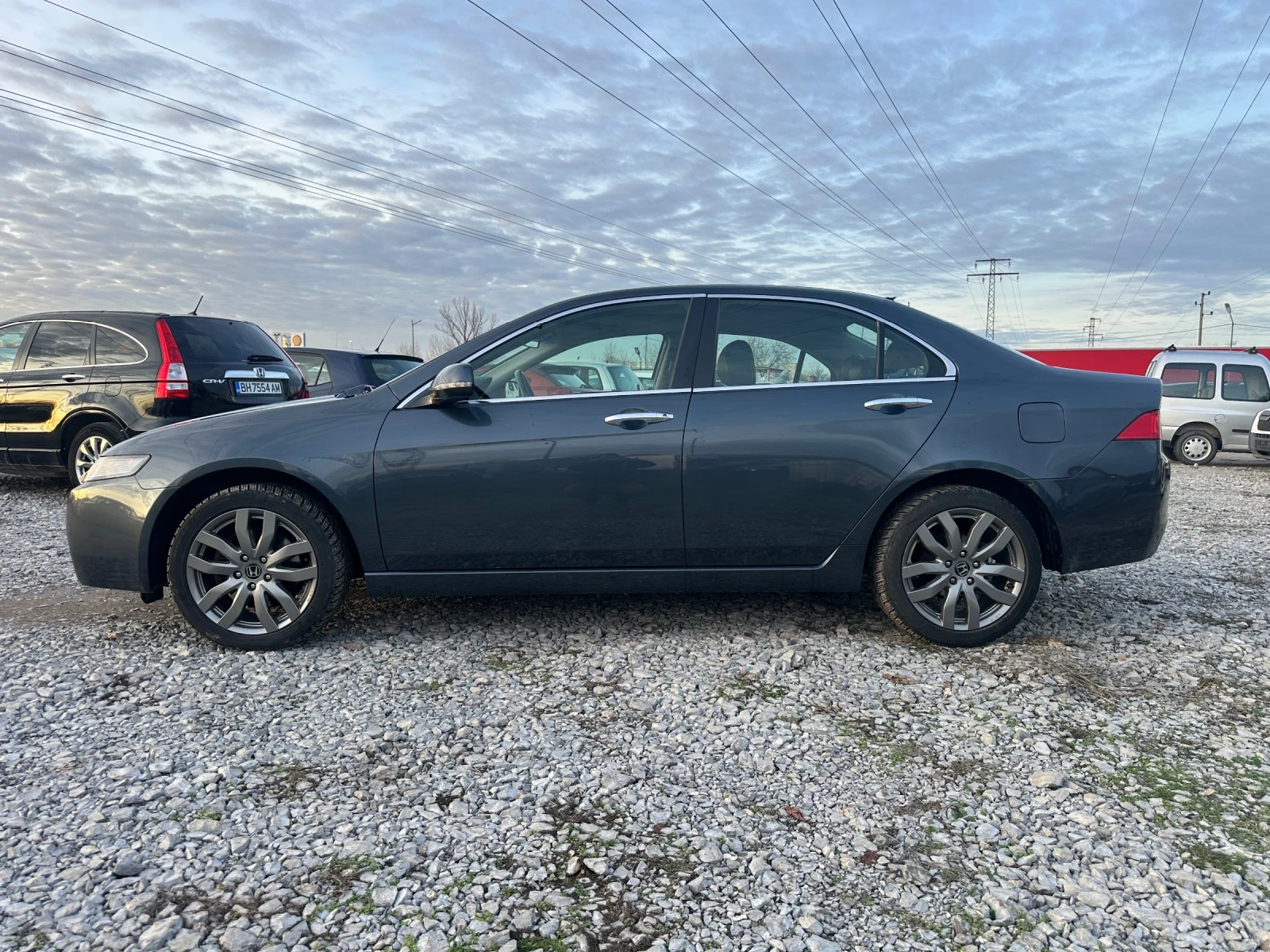 Honda Accord 2.0-SPORT-ГАЗ-ОБСЛУЖЕНА-1Г-Гаранция! - изображение 2