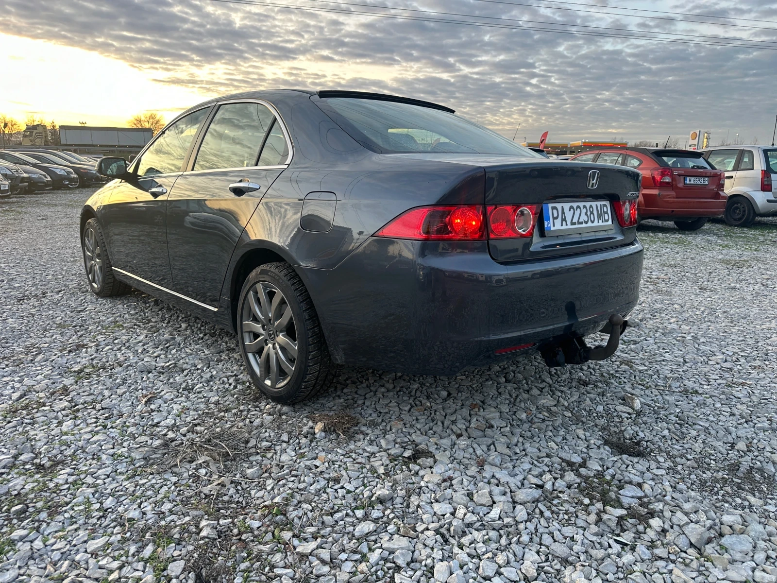 Honda Accord 2.0-SPORT-ГАЗ-ОБСЛУЖЕНА-1Г-Гаранция! - изображение 3