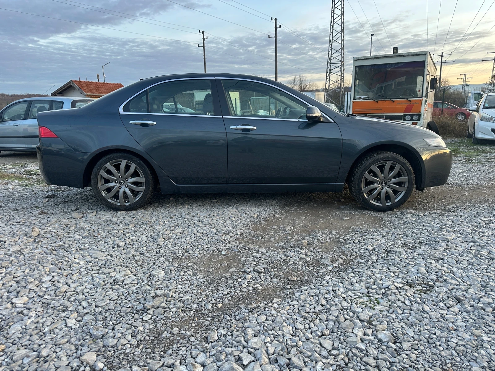 Honda Accord 2.0-SPORT-ГАЗ-ОБСЛУЖЕНА-1Г-Гаранция! - изображение 5