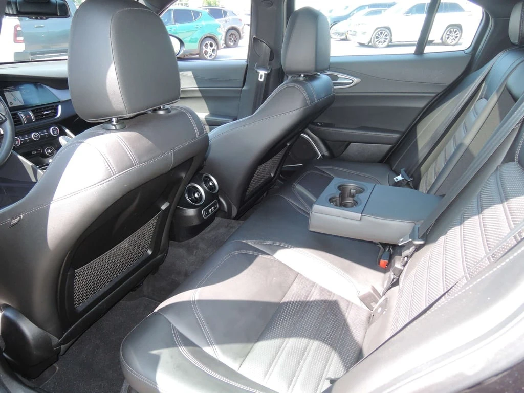 Alfa Romeo Giulia * CARFAX * ���� �� �� | Mobile.bg � ����������� 7