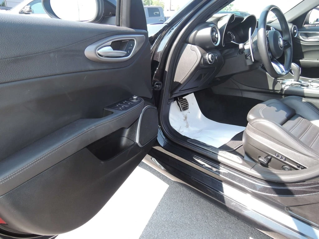 Alfa Romeo Giulia * CARFAX * ���� �� �� | Mobile.bg � ����������� 6