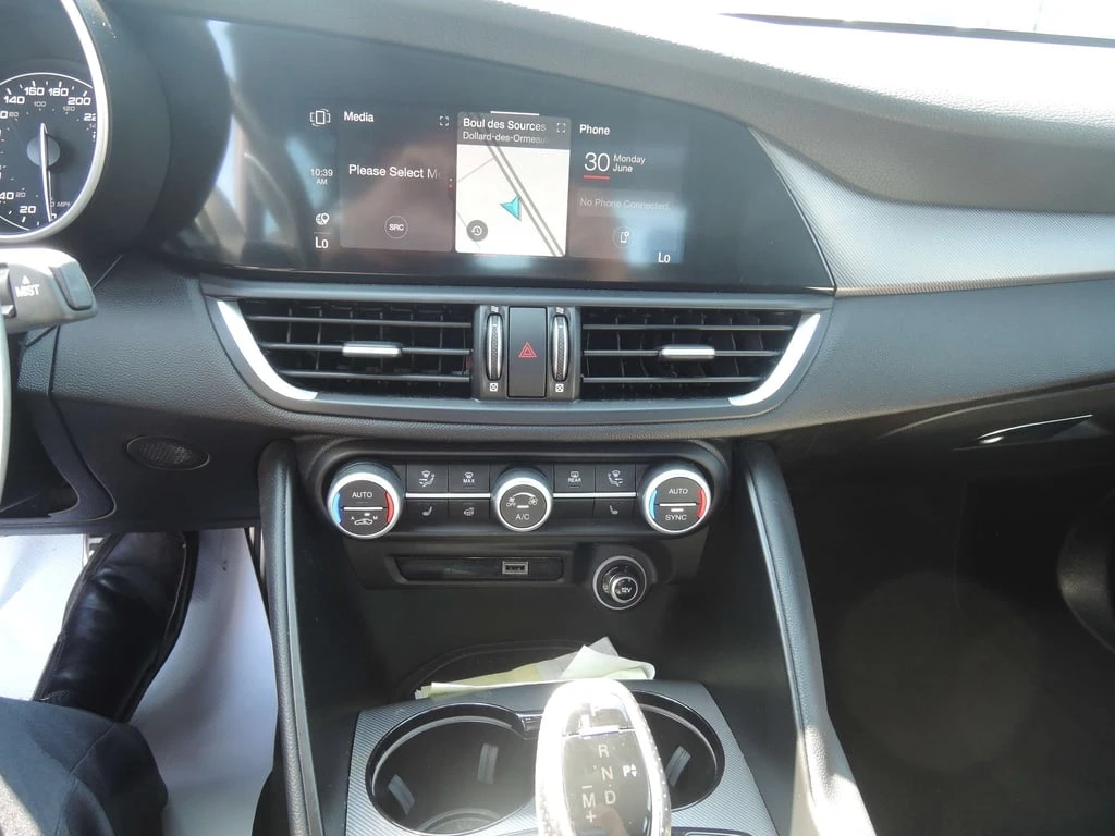 Alfa Romeo Giulia * CARFAX * ���� �� �� | Mobile.bg � ����������� 10