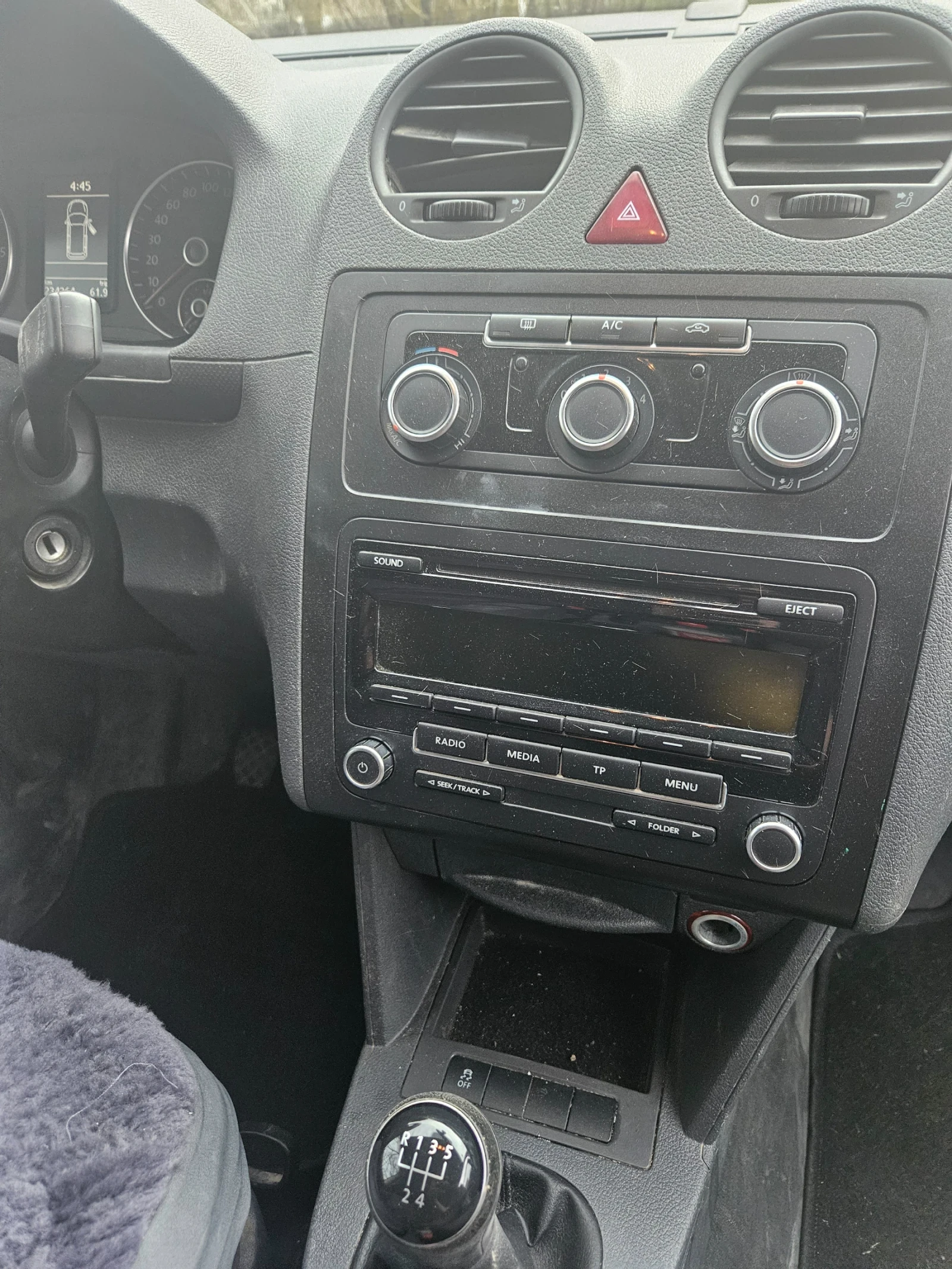 VW Caddy Maxi - изображение 3