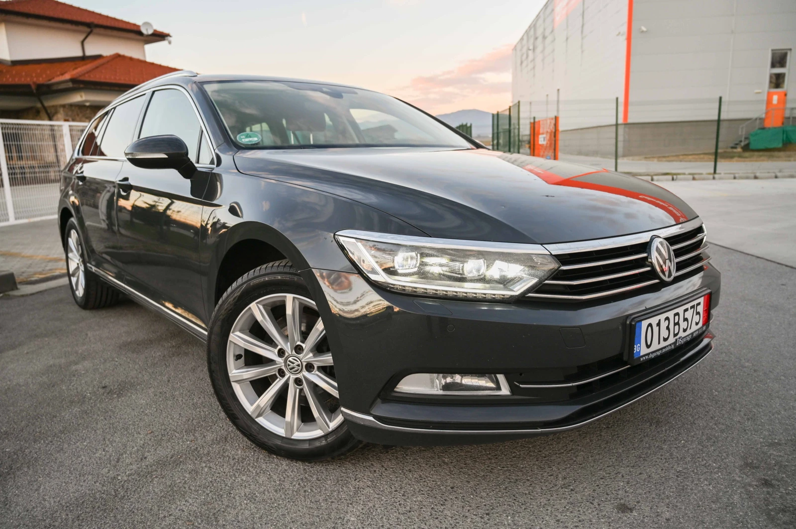 VW Passat 2.0TDI* Highline* Matrix* ACC* Germany - изображение 4