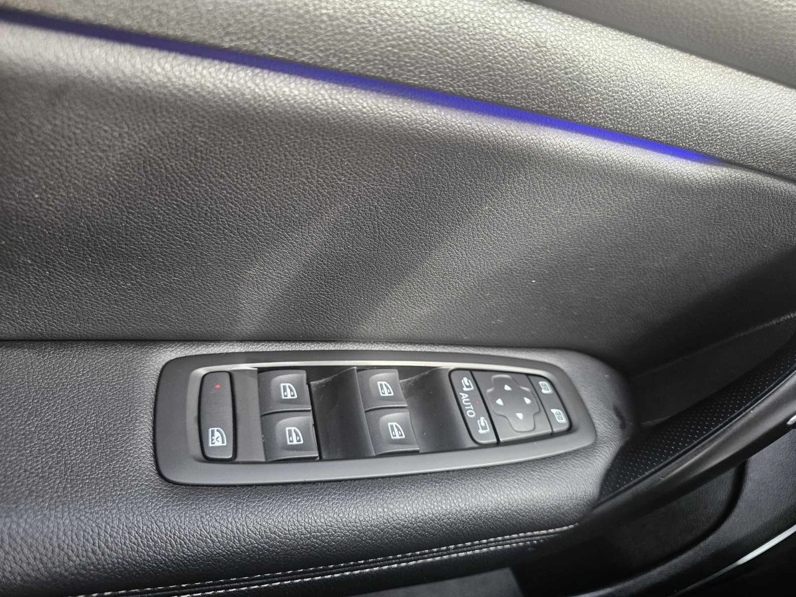 Renault Megane Energy dCi 115 к.с. дизел Stop&Start EDC6, снимка 15 - Автомобили и джипове - 54123853