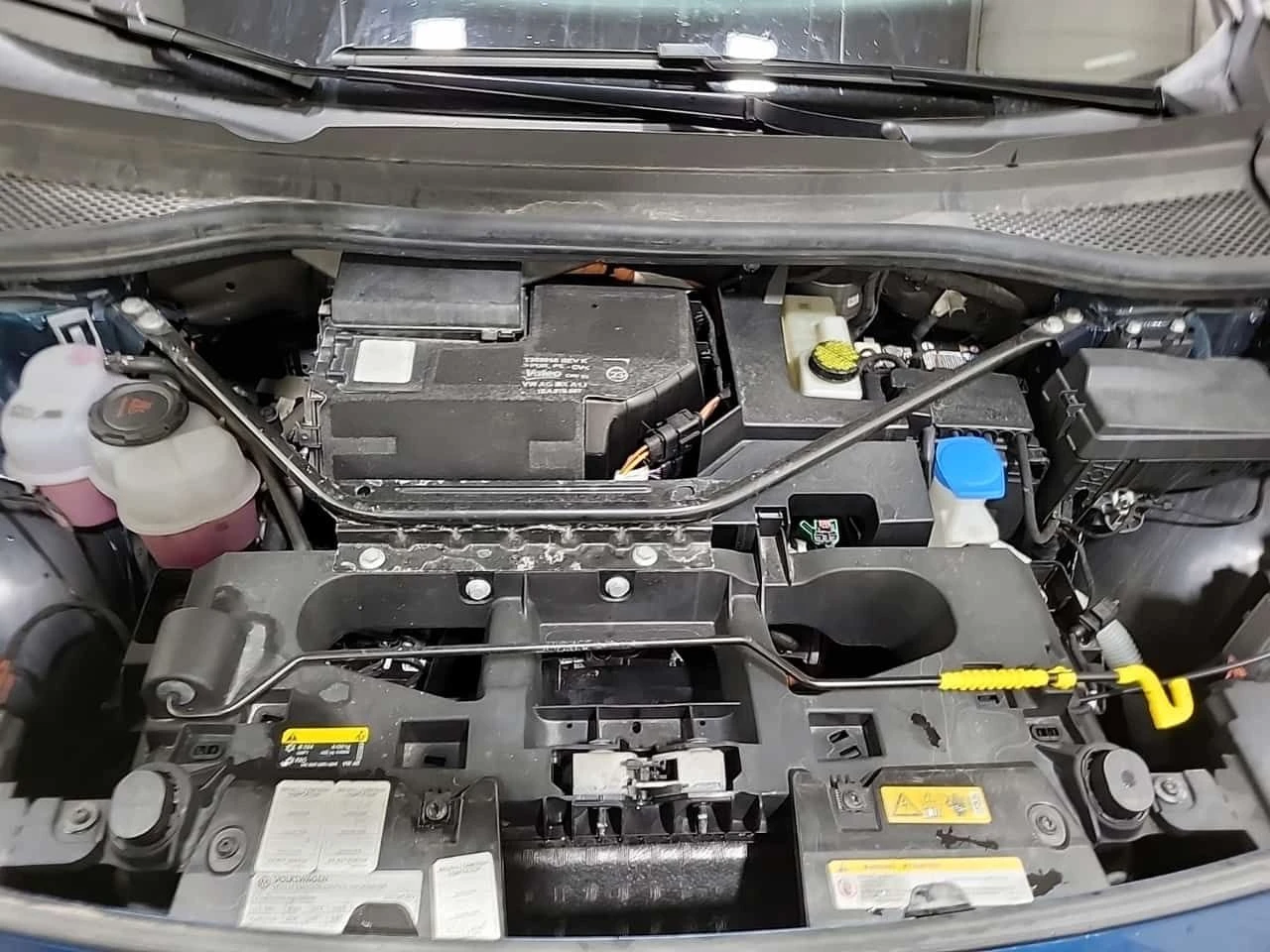 VW ID.4 PRO| AWD| CARFAX| LANE ASSIST| МЪРТВА ТОЧКА, снимка 8 - Автомобили и джипове - 54124447