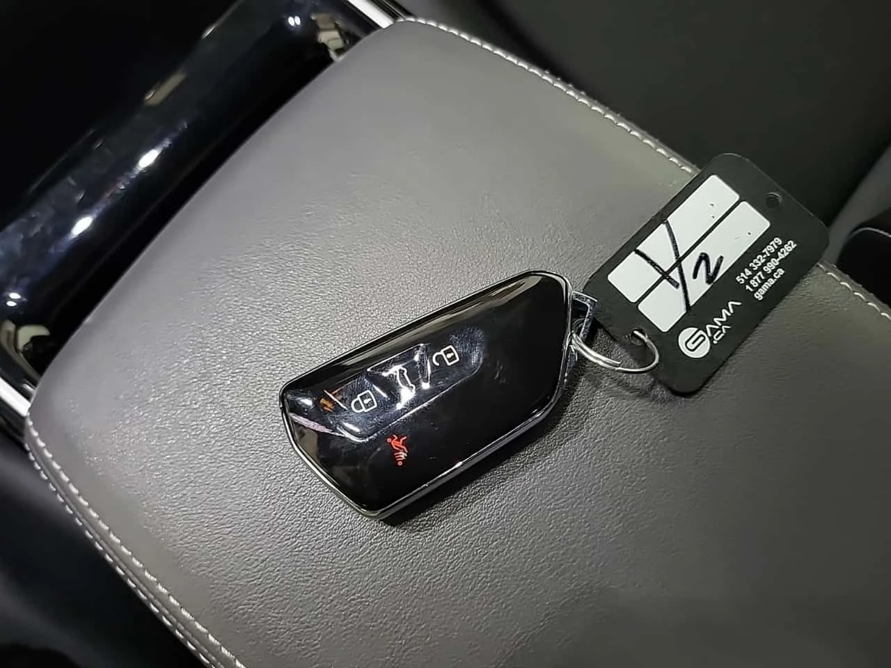 VW ID.4 PRO| AWD| CARFAX| LANE ASSIST| МЪРТВА ТОЧКА, снимка 17 - Автомобили и джипове - 54124447