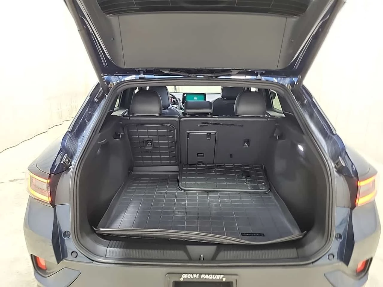 VW ID.4 PRO| AWD| CARFAX| LANE ASSIST| МЪРТВА ТОЧКА, снимка 15 - Автомобили и джипове - 54124447