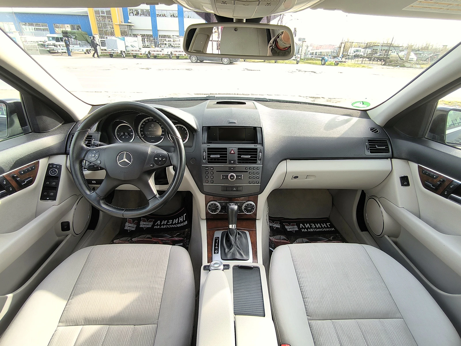 Mercedes-Benz C 200 АВТОМАТИК , снимка 9 - Автомобили и джипове - 54260536