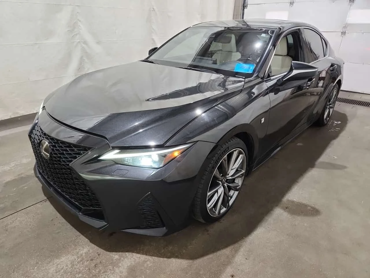 Lexus IS 300 F-Sport ����� * ���� ���������� * �� Toyota *  | Mobile.bg � ����������� 1